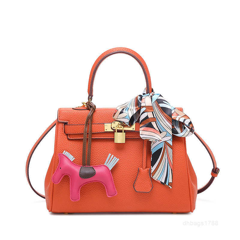 

Yiweibags Designer Kellies Bags genuine leather bag women's new fashion style large one shoulder handbag, Black