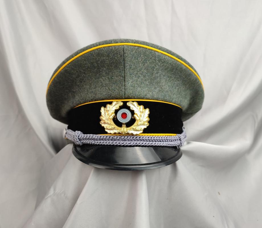 

Outdoor Hats Armyshop2008 WWII German Waffen Elite MARSHAL Officer Visor Cap Wool Made Military HAT WITH TWO BADGE, Gray