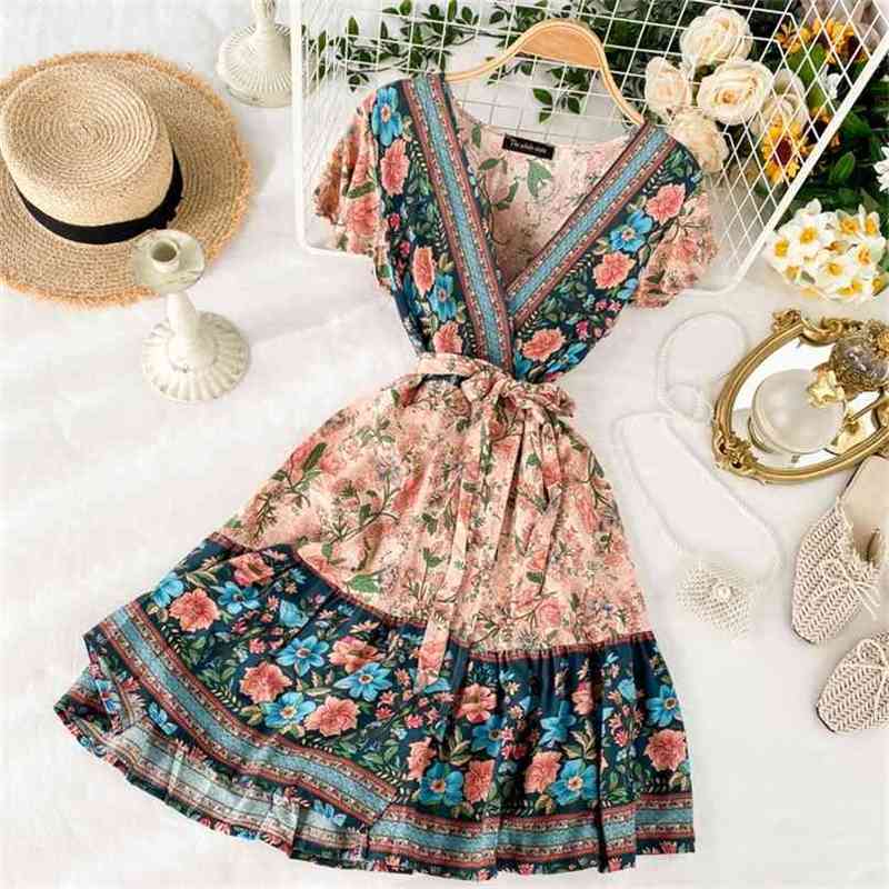 

Retro Women Summer Dress Fashion Short Sleeve Slim A-line Beach Ladies Vintage Floral Printed Robe Vestidos Mujer 210525