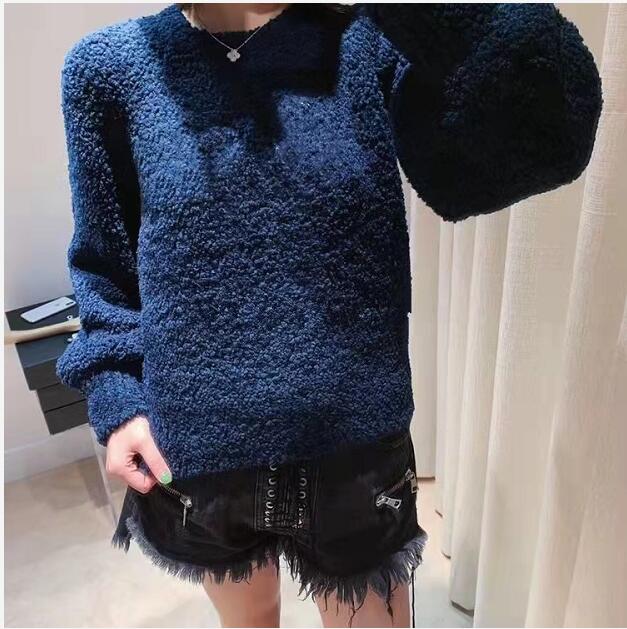 

Paris 2021 women's sweater designer, autumn winter fashion women, loose and comfortable personalized woven coat, White;black