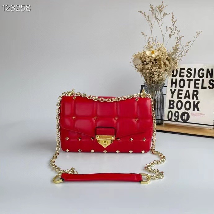 

2021 luxury designer ladies fashion handbag shoulder bag black blue letter embroidery saddle girl lady messenger