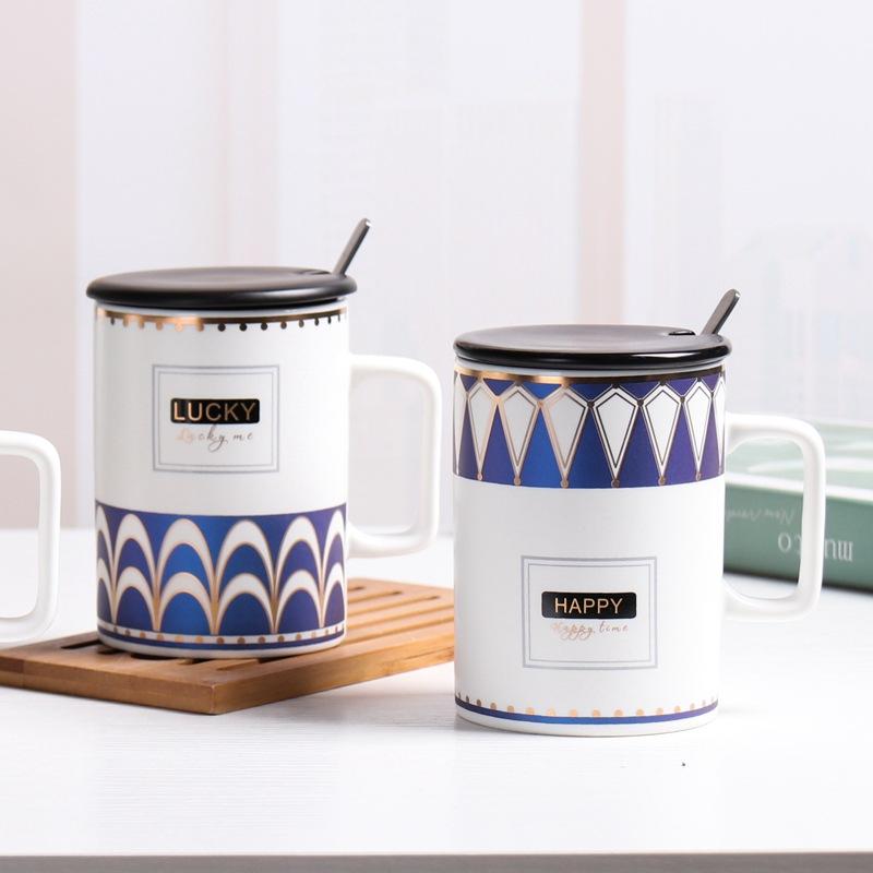

Mugs British Style Gold Ceramic Couple Mug European Coffee Cup With Cover Spoon, Mixed pattern