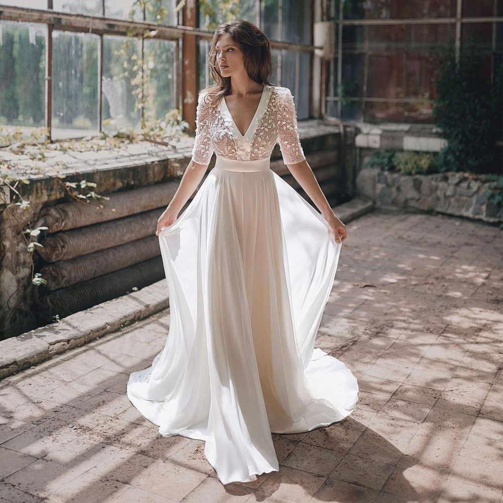 

Stunning Beading Backless Wedding Dresses V Neck Beach Bridal Gowns Short Sleeves Appliqued A Line Sweep Train Chiffon Plus Size Vestido De Novia, Dark navy