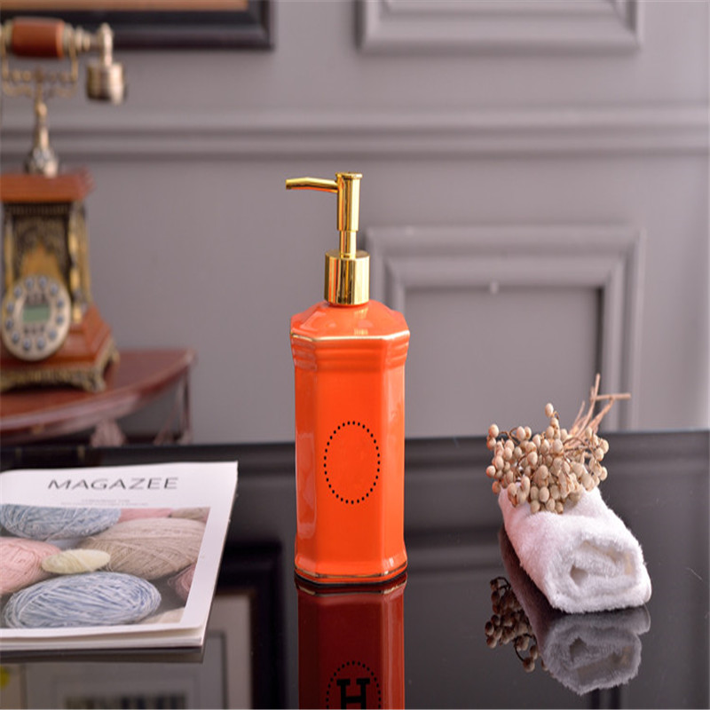 

luxury Toothbrush Holders bathroom wash set ceramic mouthwash holder toothpaste brushing cup