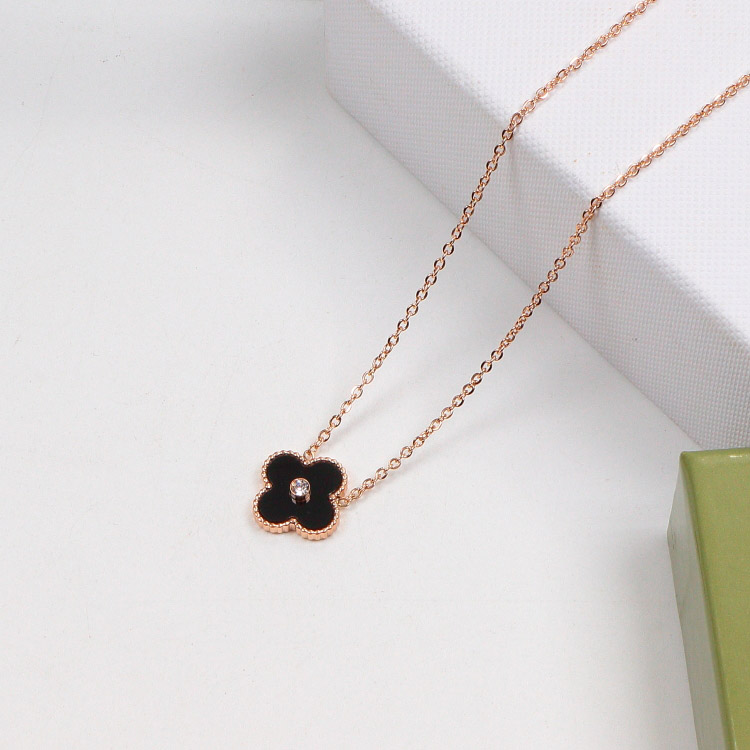 

Four-Leaf 925 Sterling Silver Necklace Clover New Van Women For Titanium Cleef Steel With Diamonds 18K Rose Gold Plated Female Arpels With Box A2
