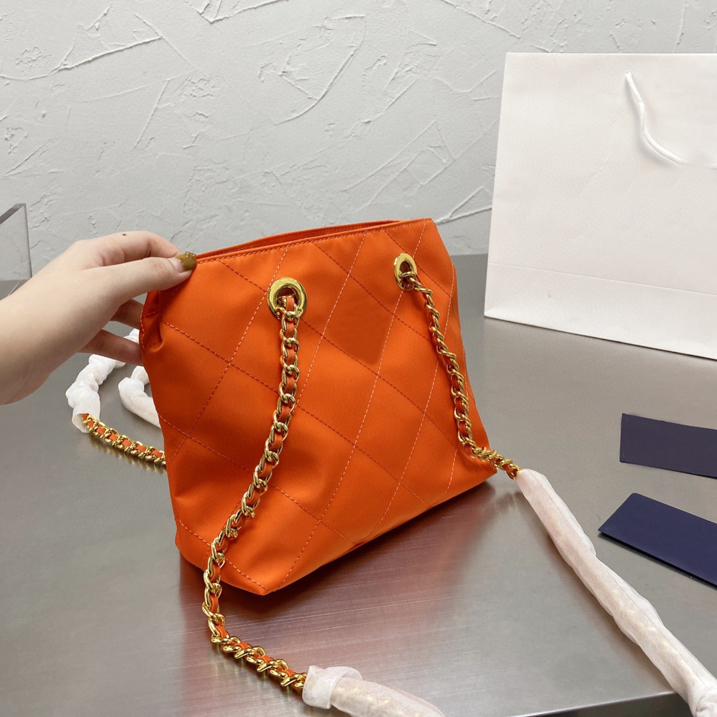 

Luxury Designer Brand Fashion Shoulder Axillary Bags Handbags High Quality Women chain letter lady phone bag wallet vintage All match crossbody Metallic totes, No bags