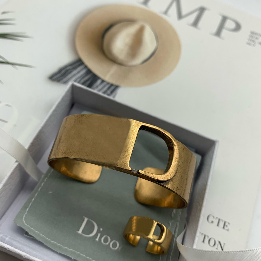 

Fashion brand Have stamps ring unisex lovers gift engagement luxury jewelry With BOX