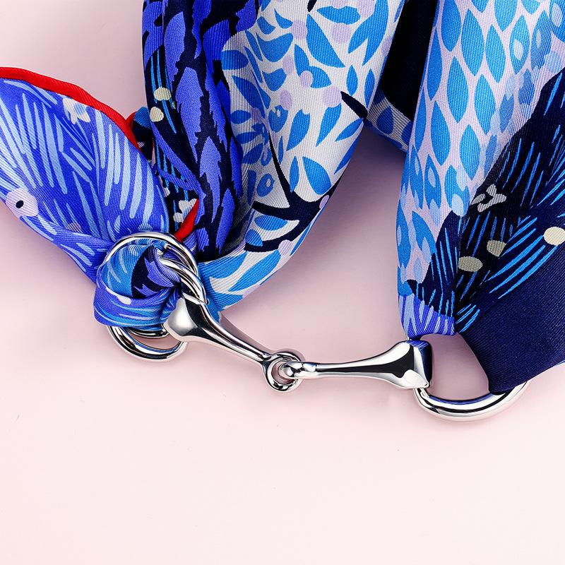 

Pins, Brooches Chic Metal Scarf Buckle Chain OL Square Silk Fashion Accessory Lazy Women's Kerchief S Wholesale Jewelry