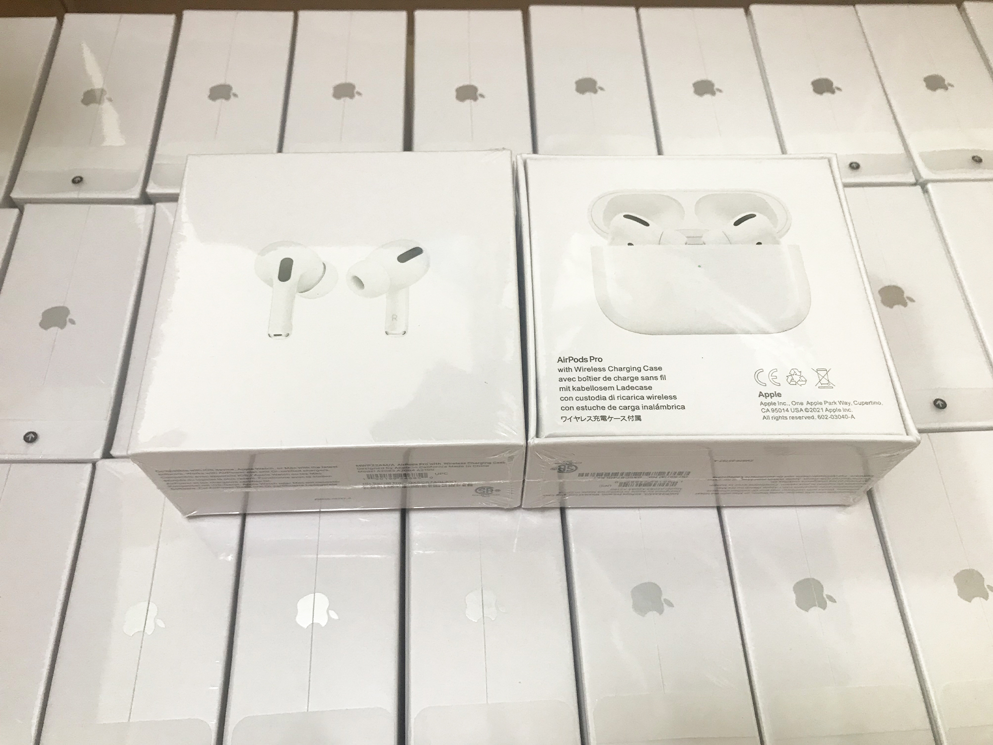 

AirPods Pro Air Gen 3 AP3 AP2 H1 Chip Metal Hinge Cases Wireless Charging Bluetooth Headphones pk Pods 2 AP Pro AP2 W1 Earbuds 2nd Generation, White