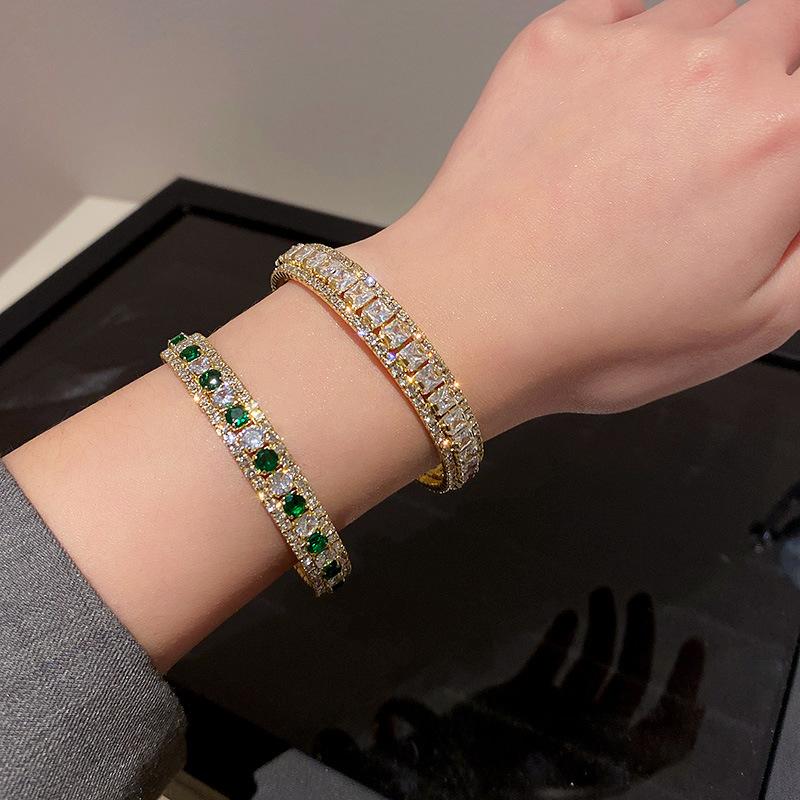 

Bangle Fashion Trendy Zircon Open Gold Color Bracelets For Women Temperament Design Luxury Green Bracelet Jewelry Accessory