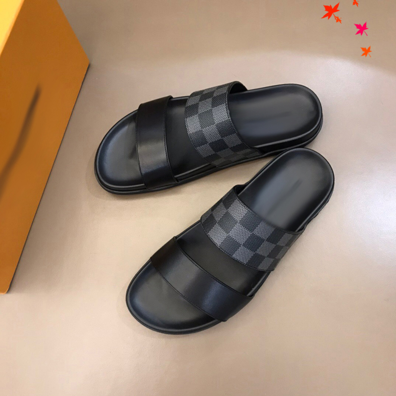 

Paris Fashion Sliders Mens Summer Sandals Beach Slippers Men Flip Flops Loafers Black White Red Slides Chaussures Shoes With box size 39-45 -N52