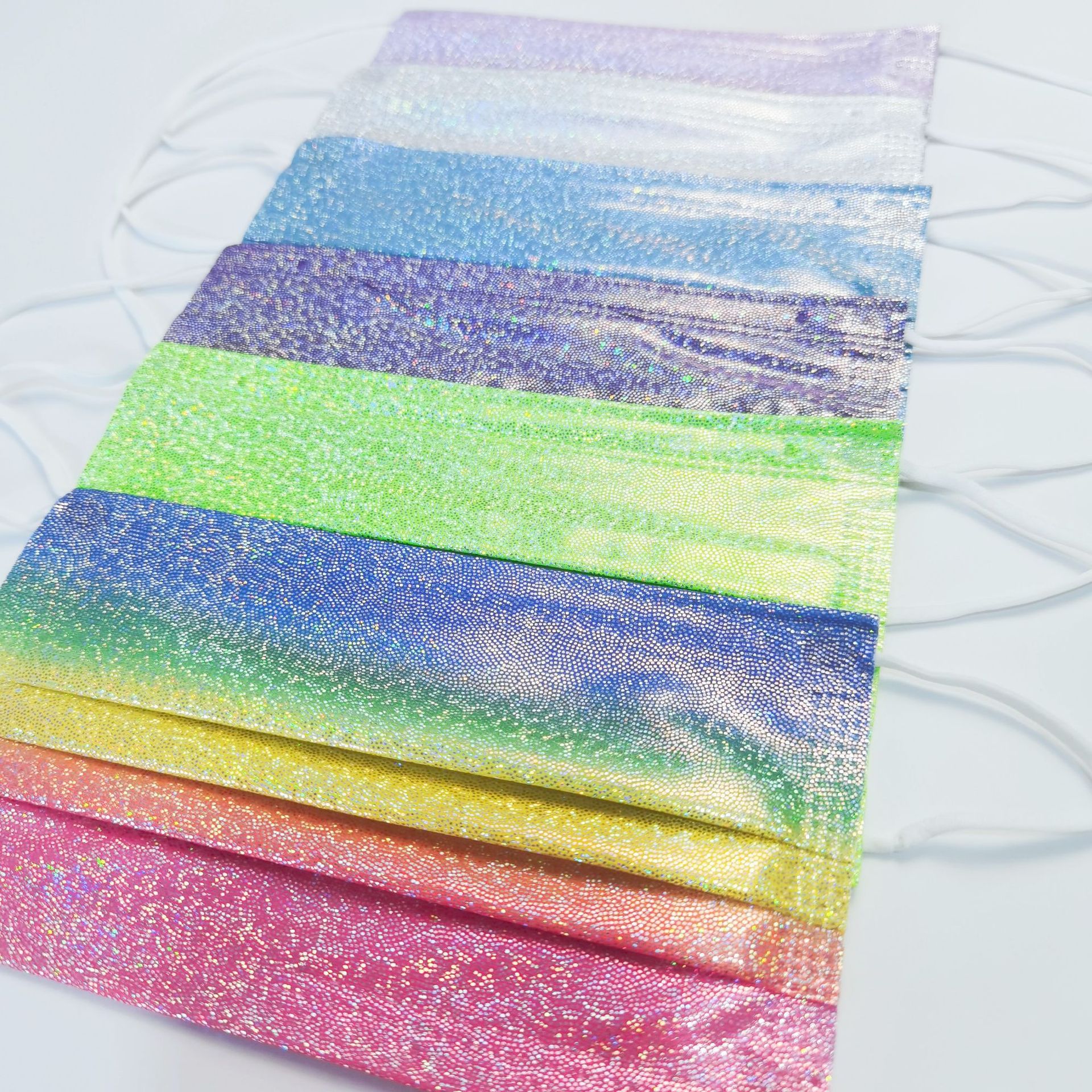 

Adult Face Mask Disposable Laser Gradient Masks Colorful Anti-Dust Breathable Protective Man Woman Non-woven Facemask High Quality