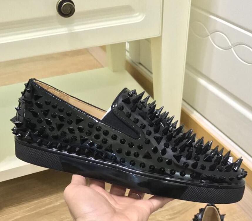 

High Quality Spikes Top Red Bottom maroon Studded Sneakers Shoes Women Men Designer Flat Casual Sole Autumn Winter