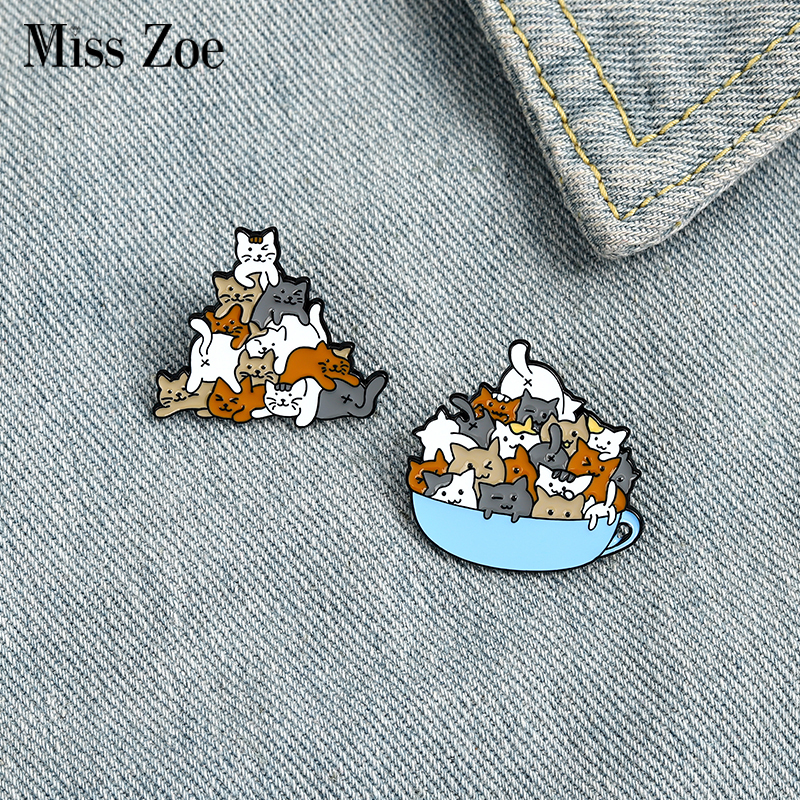 

a cup of cats enamel pin cat coffee cup mug brooches bag lapel pin cartoon animal kitten badge jewelry gift for kids friendsdio chan contact, Gray