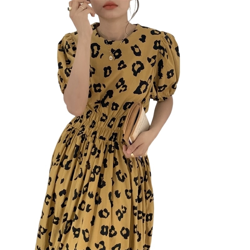 

Fashion women's dress summer holiday style leopard print waist thin round neck long skirt french women 210520, Yellow