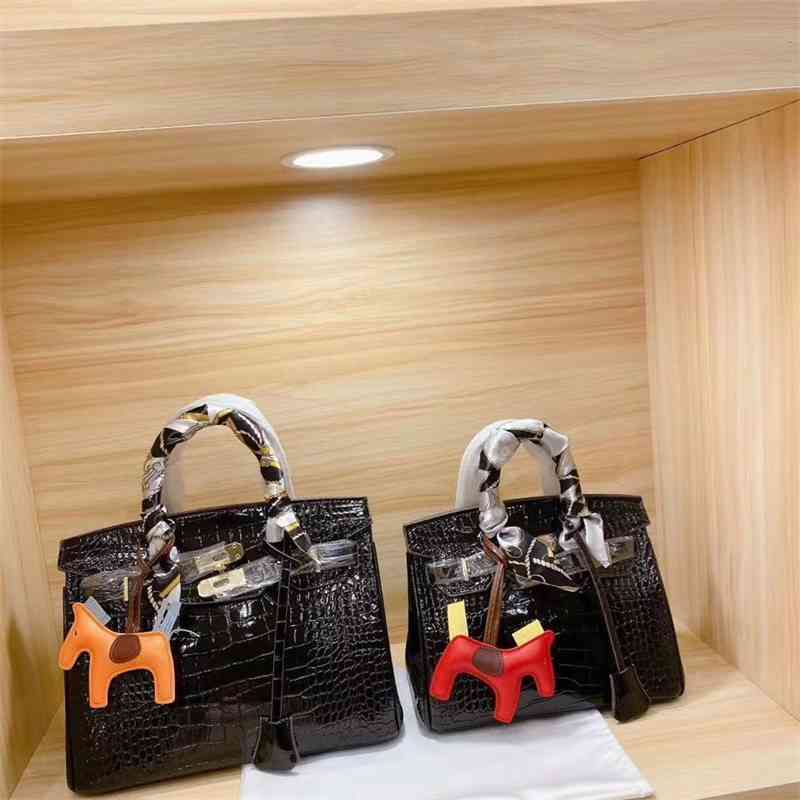 

Designer Herms Handbags Women Bags Bag Cowhide Temperament Goddess Large Capacity Handbag