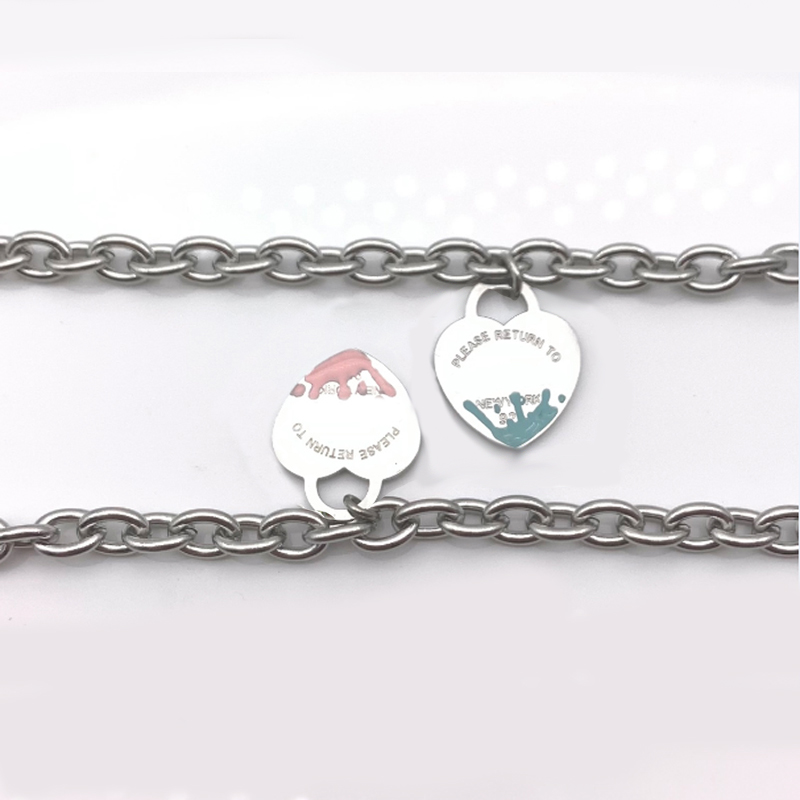 

LOGO Luxury heart bracelet for woman chain on hand stainless steel fashion Valentines day Christmas gifts girlfriend accessories wholesale E, Black