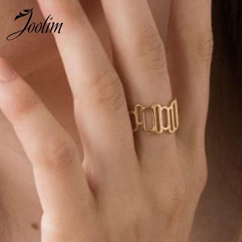 

Joolim Gold Finish Contourist Hollow Stainless Steel Rings 2021 Jewelry Cluster