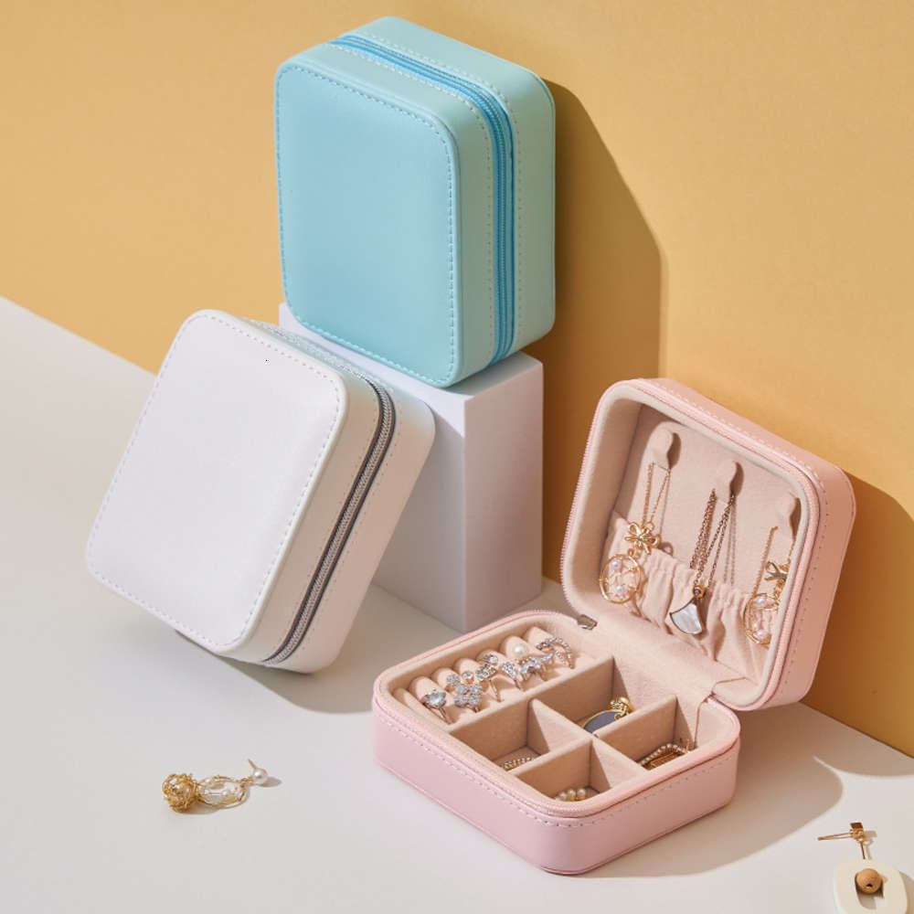 

earrings PU leather simple Earrings creative portable storage earrings ring small jewelry box, Golden