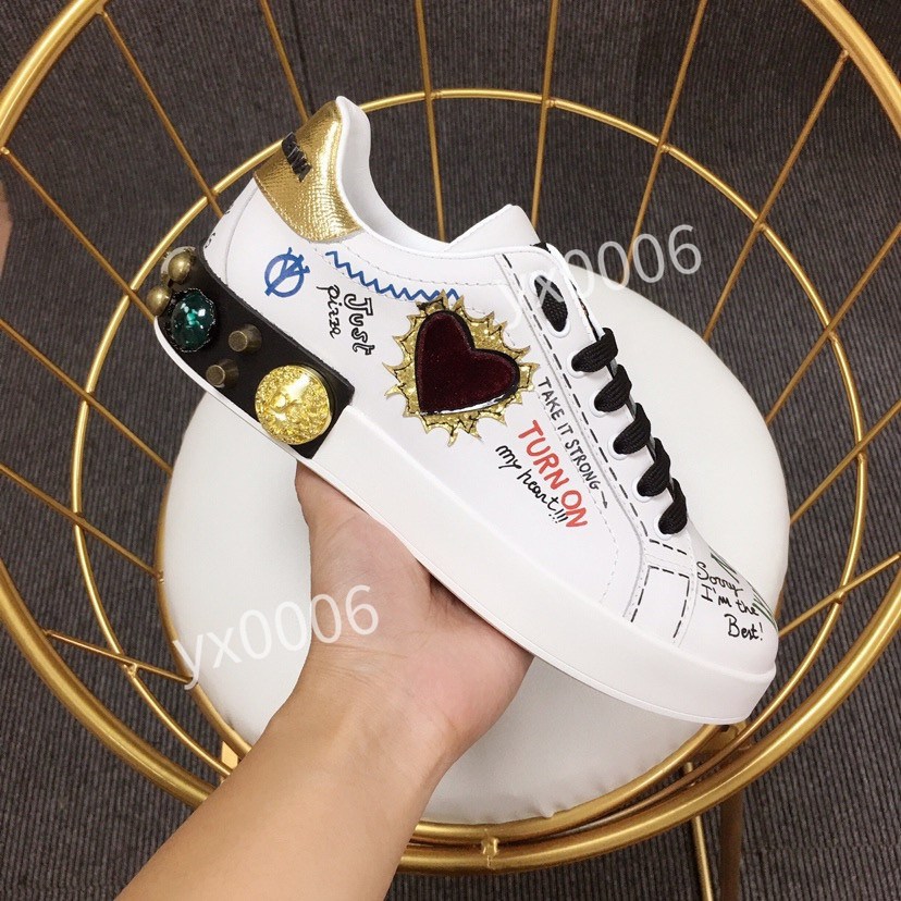 

2021 Dress Shoes Women's Fashion Leather Bowtie Tabi 35-45 Split Toe Mid Heel Ballet Court Pumps Sandals Real hc090902, Choose the color