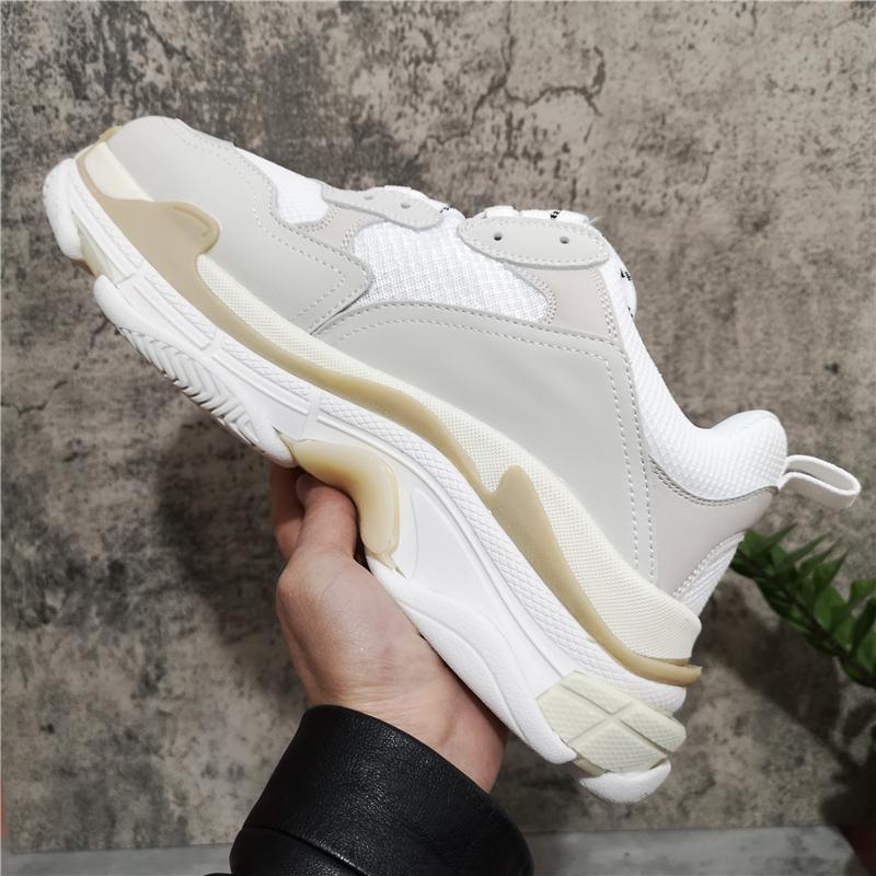 

2022 Fashion Crystal Bottom Paris 17FW Triple S Casual Shoes Mens Designer Sneakers Vintage Dad Platform Women Luxury Sports Trainers Boots