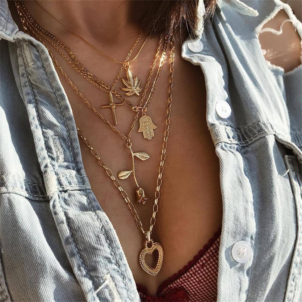 

yutong 5 Pcs/Set Vintage Female Necklace Heart Rose Cross Maple Palm Pendant Multilayer Gold Necklace Set Summer Lady Jewelry Wear