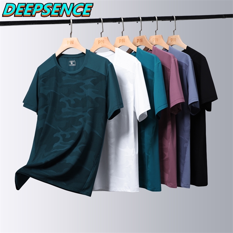 Summer Ice Silk Quick Drying Short Sleeve T Shirt Men O Neck Casual Breathable Lightweight Sports Short T Shirt Tops Men 210726