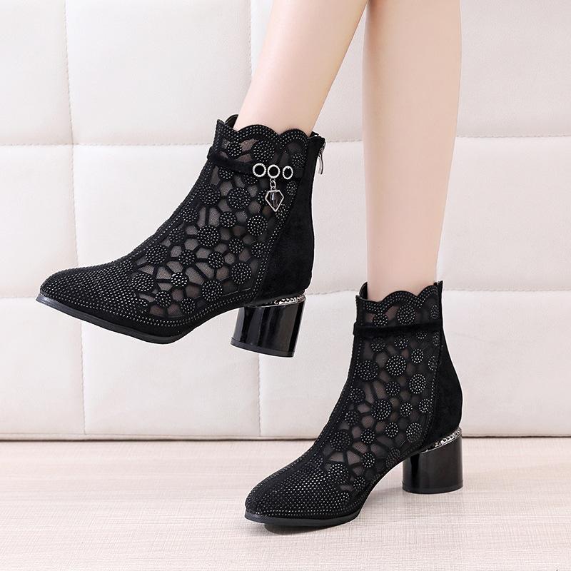 

Dress Shoes 2021 Rhinestone Hollow Mesh High Heels Women's Fashion Thick-heeled Breathable Single, Black