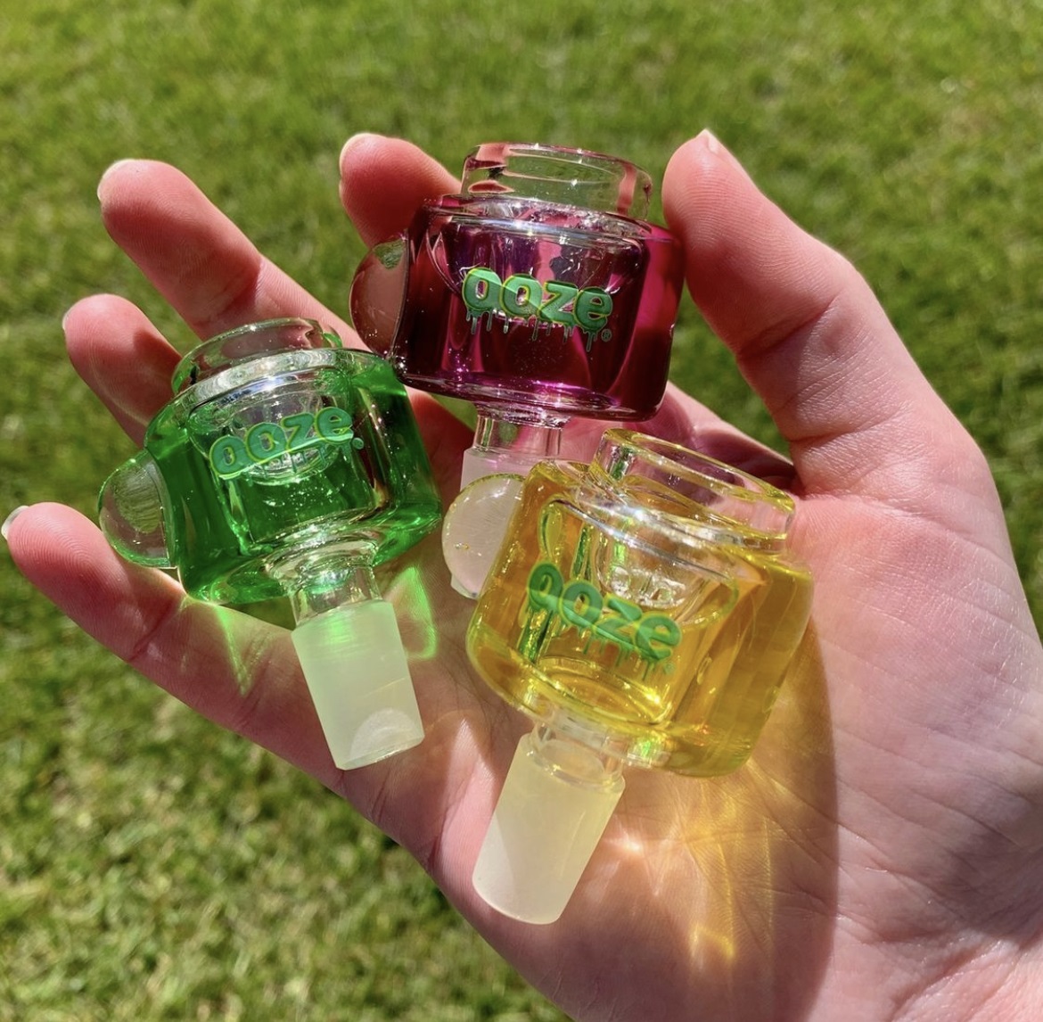 

Glycerin Glass Smoking Bowl 14mm Mixed Colors
