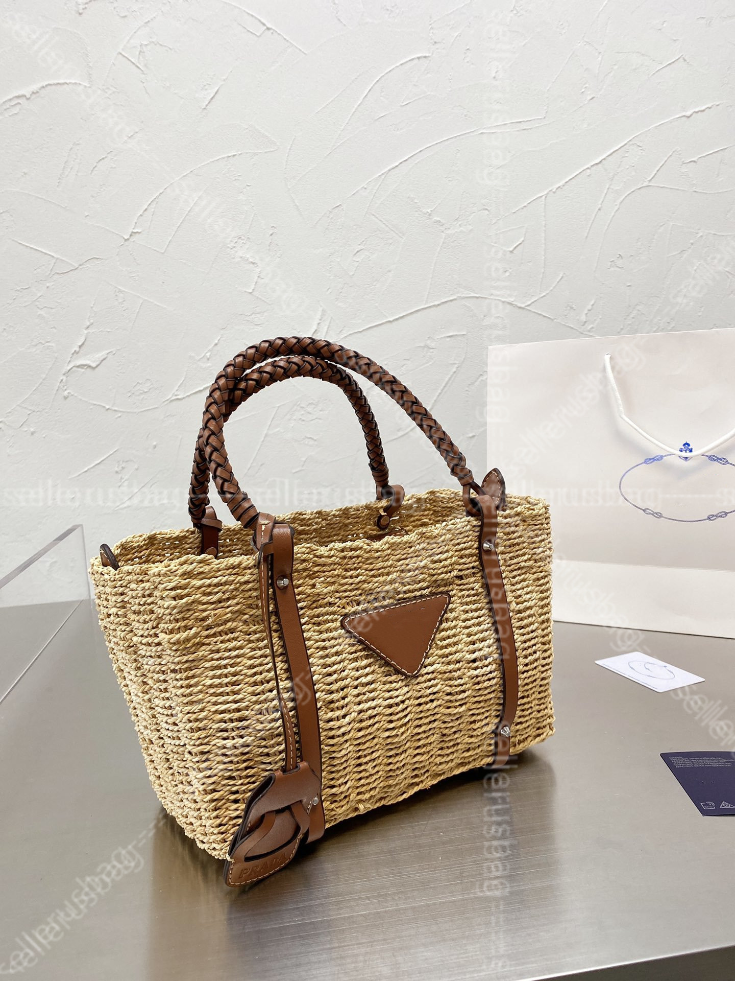 

2021 Women Basket Handbag Straw Tote Beach Bags Bucket Bag Shoulder Designers Womens Handbags Luxurys Designers Bags Totes Purses, Customize