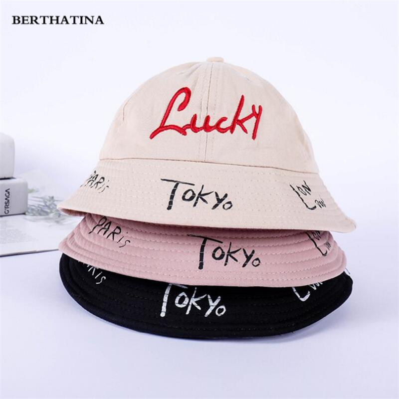 

Cloches BERTHATINA 2021 Fashionable Cotton Lucky Embroidery Bucket Hat Fisherman Outdoor Sun Cap Hats For Men Women Fishing Caps, Pink hat
