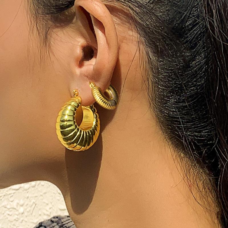 

Hoop & Huggie Cosysail Simple Classic Earring For Women Fashion Vintage Gold Color Geometric Senior Light Luxury Earrings 2022 Jewel