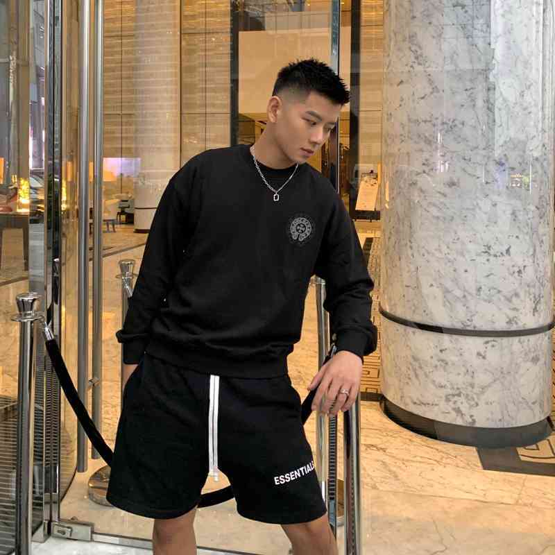 

2021 Fashion Brand New Horseshoe Sanskrit Double Printing Men's and Women's Casual Long Sleeve Sweater, Black