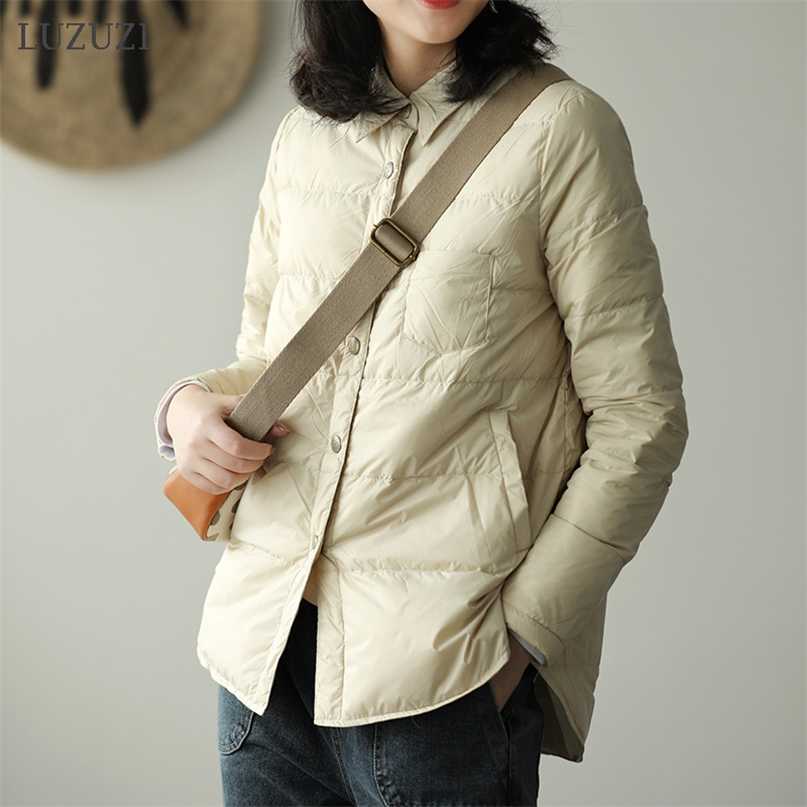 

LUZUZI Autumn Winter Women Lapel Collar Down Coat Ultra Light 90% White Duck Down Jacket Single Breasted Windproof Parkas 211108, Khaki