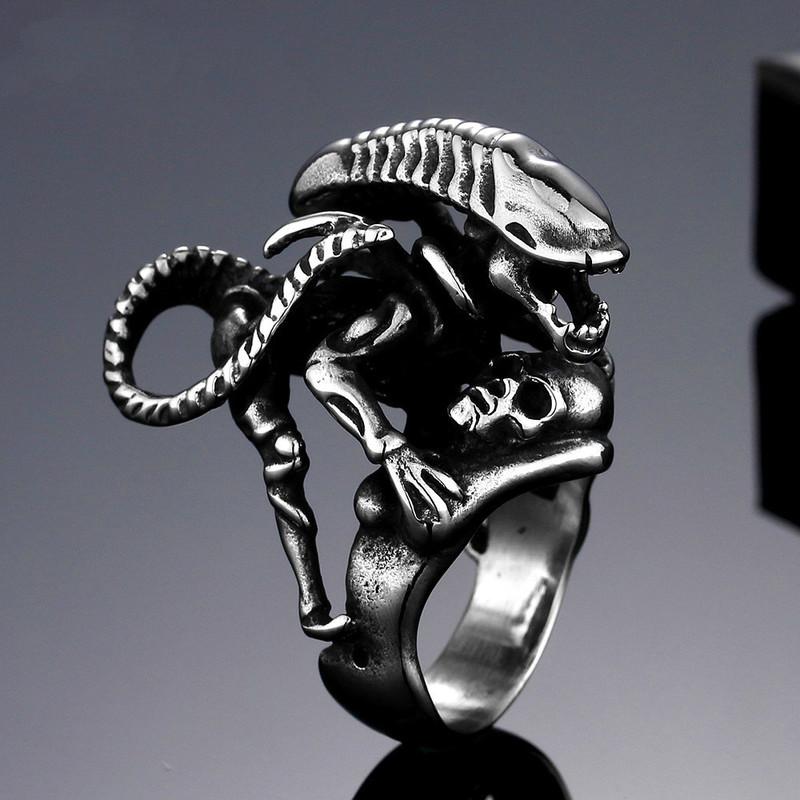 

Classic Movie Alien Ring Titanium Steel Stereo Men's Shaped Hyperbole Animal Stainless Cluster Rings