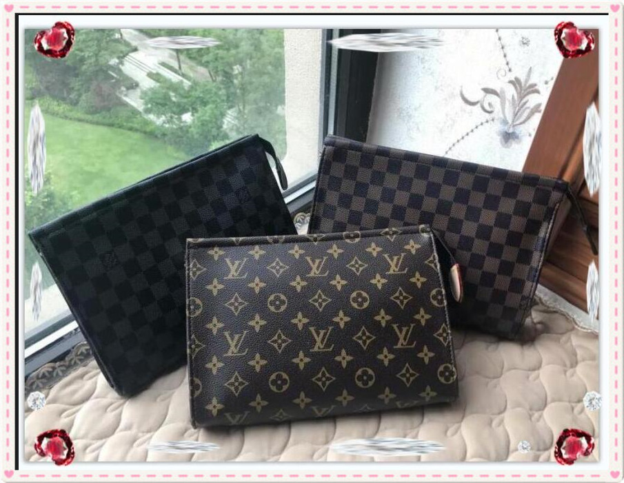 

LV LOUIS 1 VITTON Hand bag Travel Toiletry Pouch 26cm Protection Makeup Clutch Women Leather Waterproof Cosmetic Bags For W