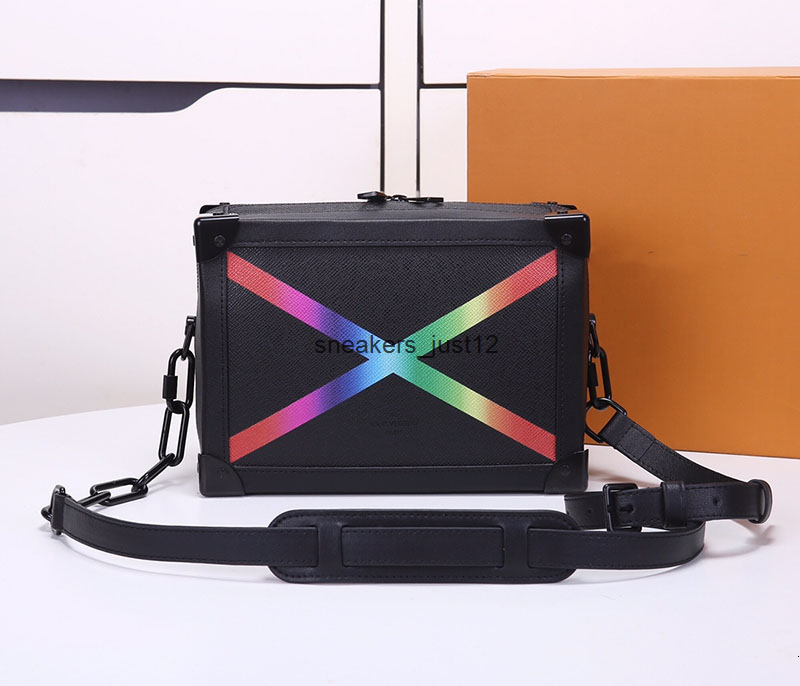 

High Quality postman bag Luxury handbags Soft Trunk bags