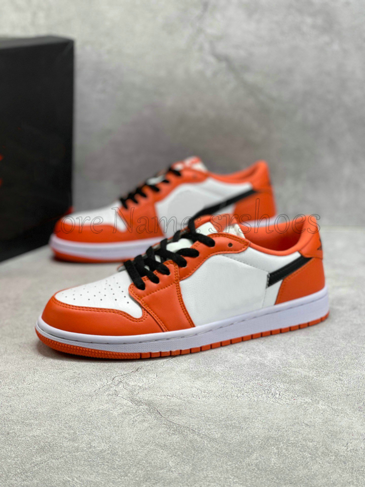 

1 OG Low Shattered Backboard 3.0 Athlethic Shoes Men Womens 1s Basketball Sneakers White Black Orange Trainer Sports Sneaker, Color 02