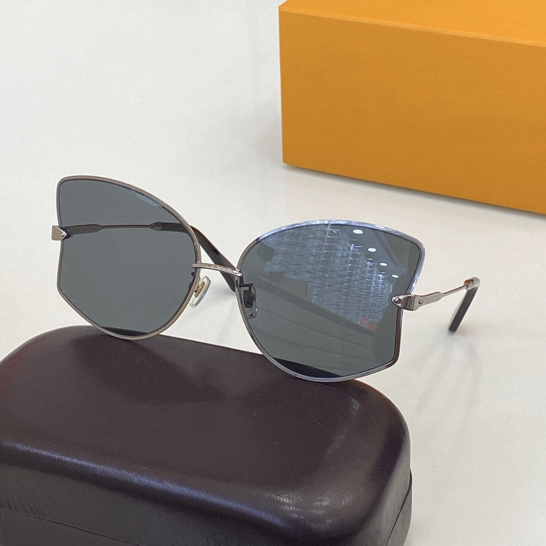 

Z1384 Top Original high quality Designer Sunglasses for men famous fashionable Classic retro luxury brand eyeglass Fashion design women Butterfly frame glasses