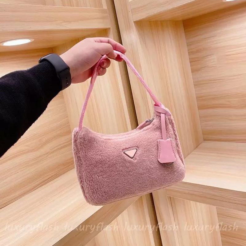 

Winter Limited Edition Plush Shoulder Bag Designer Hobo Womens Handbags Fashion Luxurys High Quality Cute Casual Purse Correct 2000-edition 2021, Box(not sold separately)