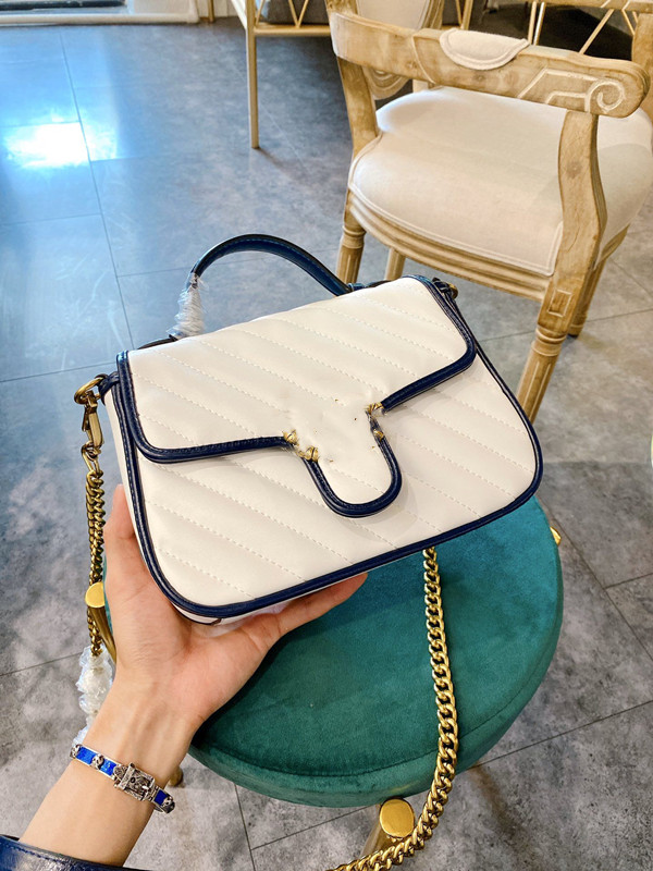 

Original style woman fashion bag luxury designer 100% atmospheric cowhide high quality fashions wave pattern messenger bags waterproof belt box