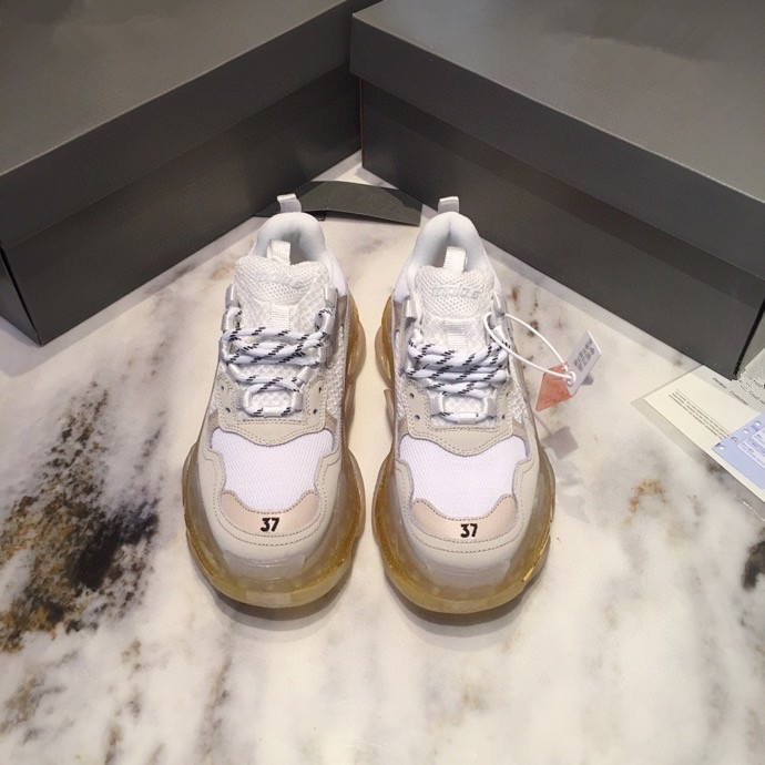 

2021 Paris Crystal Bottom Triple S Casual Shoes Dad Shoes Platform Triple S Sneakers Men Women Vintage Kanye Old Grandpa Trainer Shoes, 22