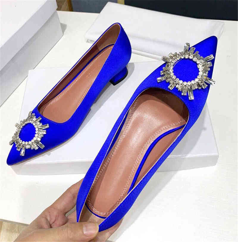 

Sandals European and American beginning of spring decoration diamond pointed to the ladies shoes PRJ8, 1# shoe box