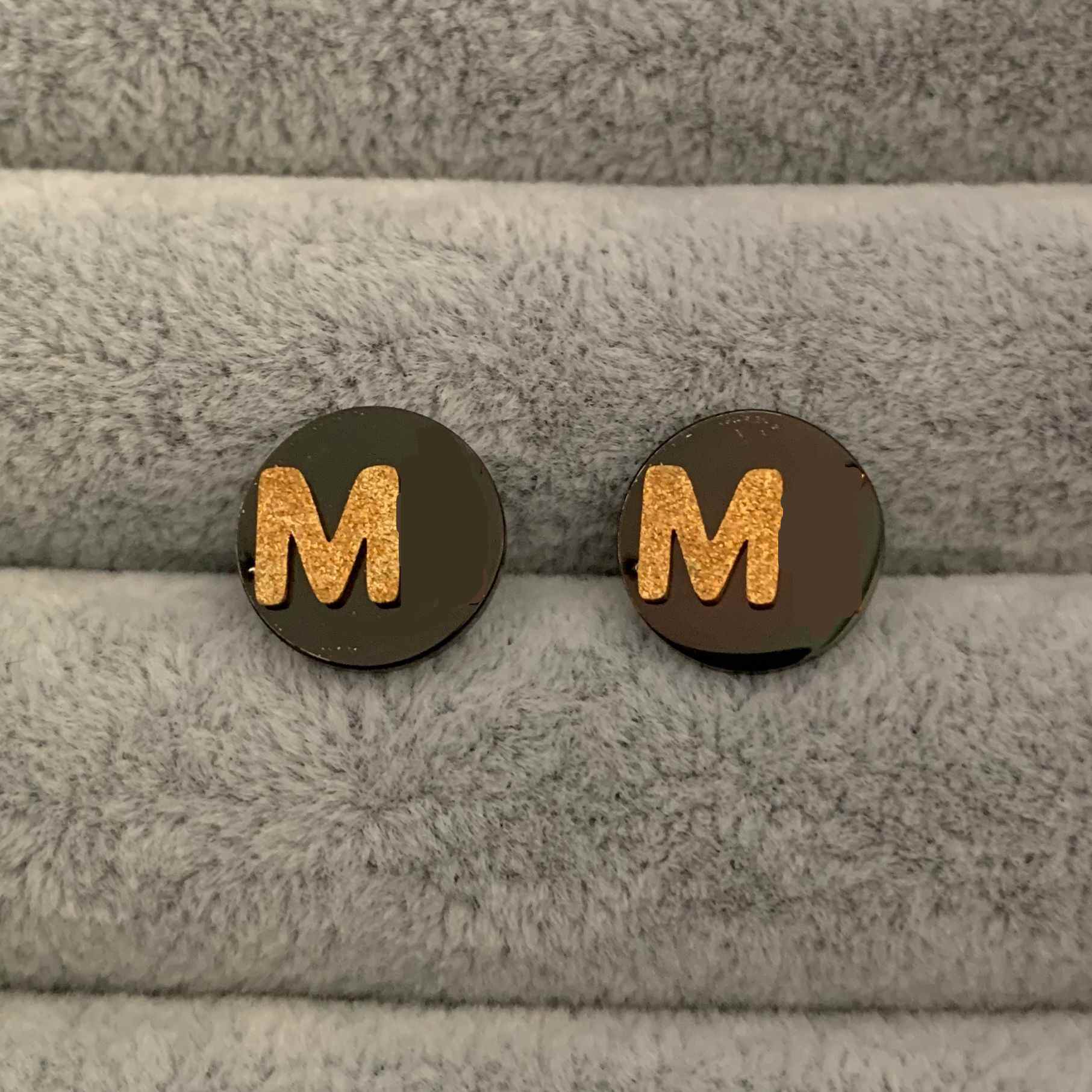 

Top Quality Fashion Jewelry Classic Design Women Mens Earrings Hip Hop Stud Earings Iced Out Bling Rock Punk Round Wedding Gift wholesale