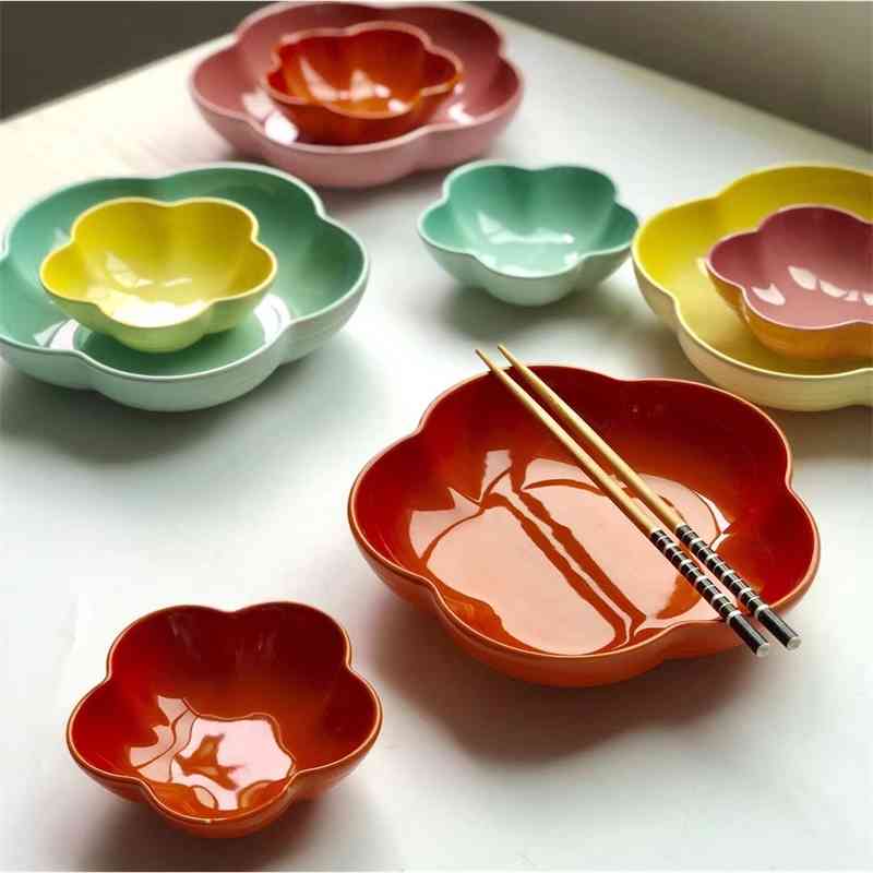 

French gradual change small petal flower dinner household ceramic tableware dish dipping bowl underglaze color plate