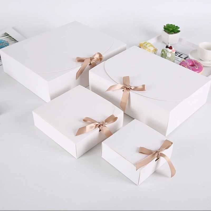 

White Kraft Paper Gift Box Handmade Candy Chocolate Cookie Storage Box Party Supplies Clothing Storage For Birthday Y0606