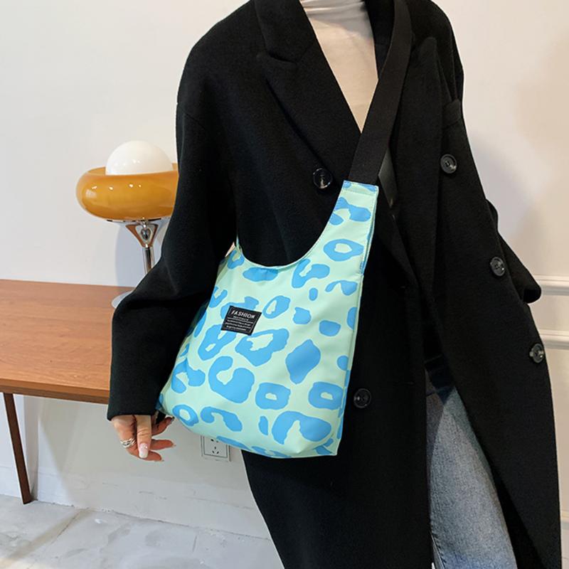 

Evening Bags Vintage Women Shoulder Bag Creative Ladies Crossbody Pretty Girls Fashion Large Capacity Messenger