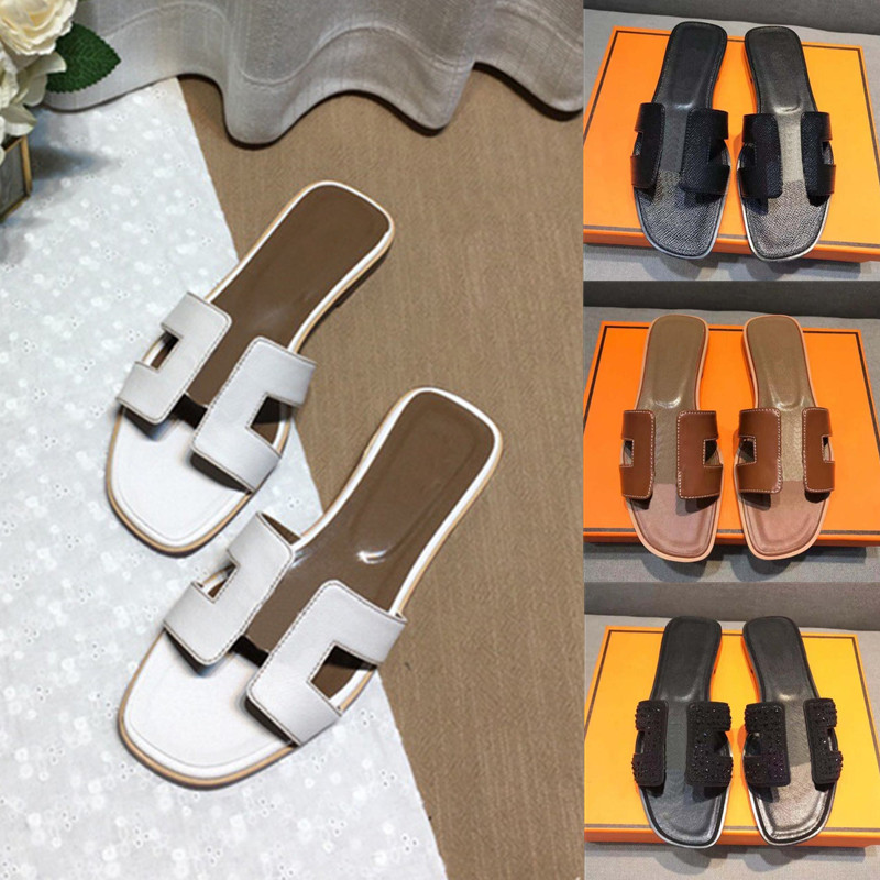 

2022 famous brand Beach slippers Classic Flat heel Summer Designer Fashion flops leather lady Slides women shoes Hotel Bath Ladies sexy Sandals Large size, 23