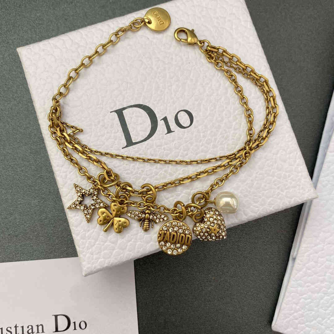 

Fashion Bracelets Five Pointed Star Pearl Inlaid with Diamond Letter Love Dijia Three Row Necklace Classic Personalized Bracelet