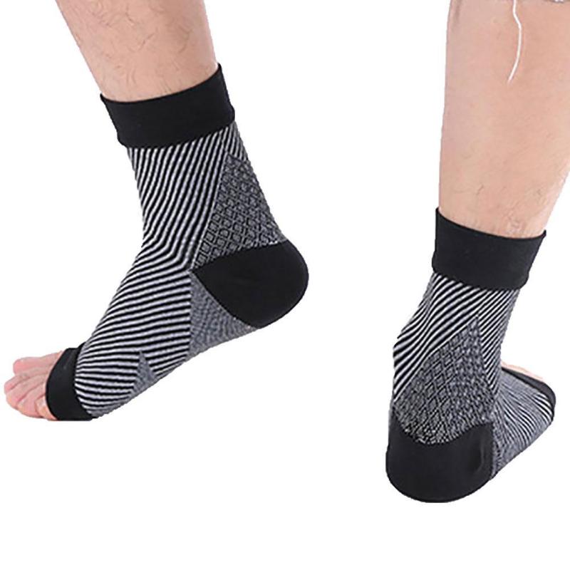 

Sports Socks 1 Pair Oblique Stripe Compression Ankle Brace Elastic Protector, White